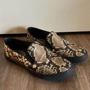 Michael Kors flats